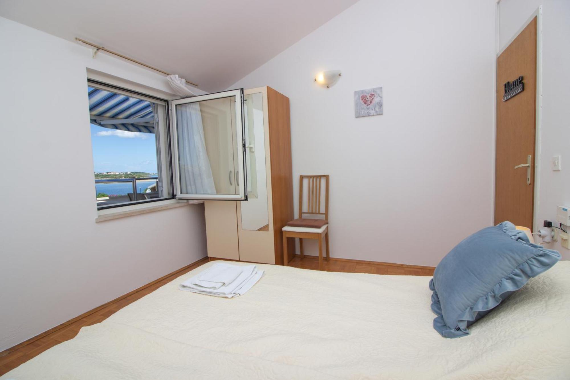 Apartments And Rooms With Parking Space Nin, Zadar - 5805 Szoba fotó